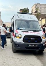 Yolda Karşılaşılan Doktorun Cesur M&uuml;dahalesi: 1 Yaşındaki Bebeğin Hayatını Kurtardı!