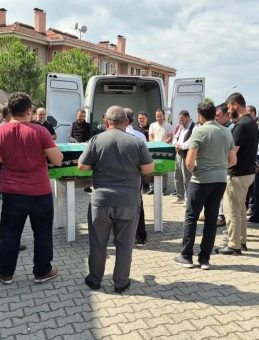 10 Yaşındaki Çocuğun Talihsiz Ölümü: Helyum Gazından Zehirlendi