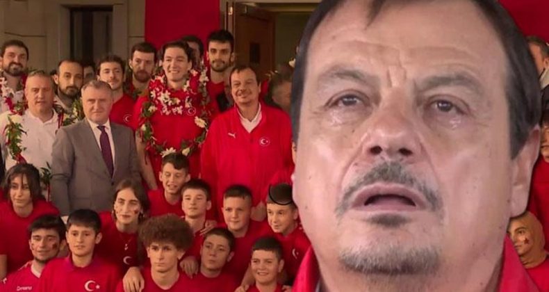 12 Dev Adam Ülkeye Döndü! Ataman Gözyaşlarını Tutamadı