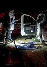 4 kişinin &ouml;ld&uuml;ğ&uuml; katliamda y&uuml;rek yakan detay&hellip; &Ccedil;ocuklar ka&ccedil;arken &ouml;ld&uuml;r&uuml;ld&uuml;, aracı &ccedil;apraz ateşe aldılar