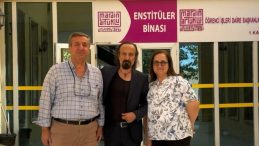 53 Yaşında 5 Çocuk Anneliği ile Hayallerinin Peşinden Giden Üniversiteli Kadın