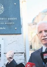 603 Cami ve 225 T&uuml;rbe Dijital İstanbul'da