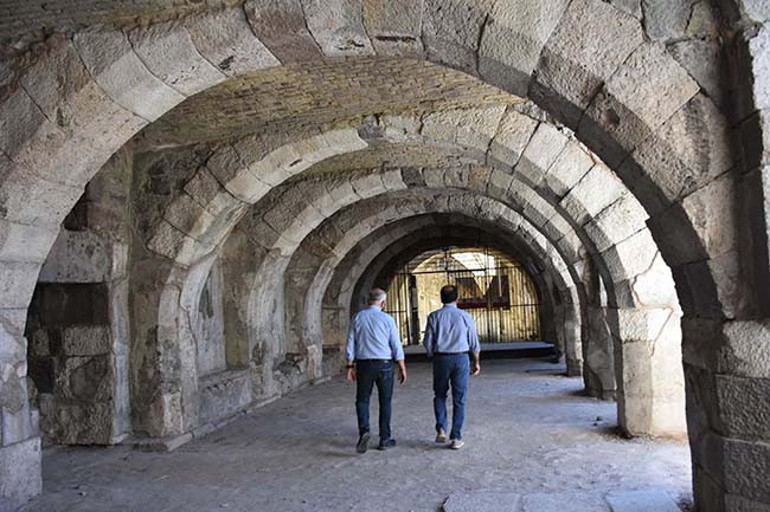 Yüksük ve kemer tokaları