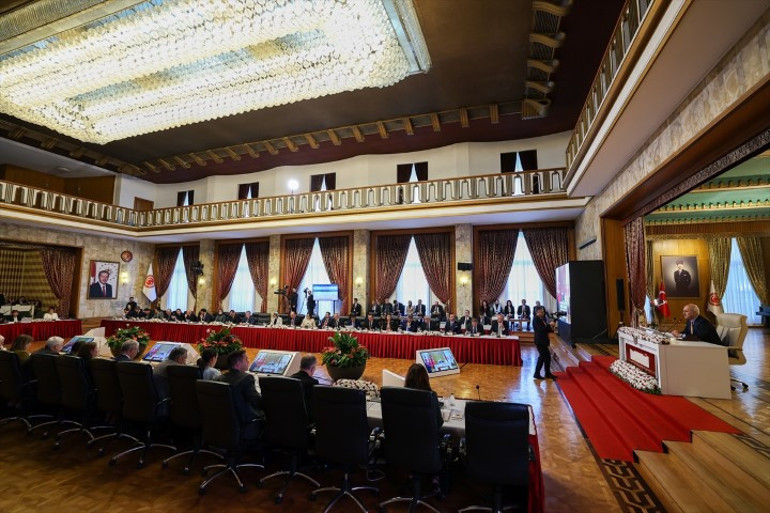 Başkan Kurtulmuş