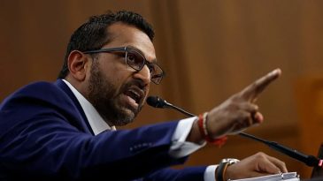 ABD Senatosu&rsquo;nda Jeffrey Epstein Gerginliği