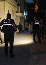 Adana&rsquo;da kanlı gece: 2 kişi &ouml;ld&uuml;r&uuml;ld&uuml;