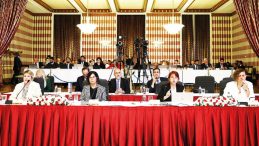 Akademisyenler, Komisyona Küresel Çözüm Yöntemlerini Anlattı