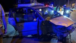 Amasya'da Otomobil Bariyere Çarptı: 1 Ölü, 3 Yaralı