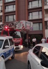 Ankara'da Dehşet Verici Cinayet! Eşini &Ccedil;ocuklarının G&ouml;zleri &Ouml;n&uuml;nde &Ouml;ld&uuml;rd&uuml;