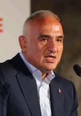 Bakan Ersoy: 'Gece M&uuml;zeciliği ziyaret&ccedil;i sayısını arttırdı'