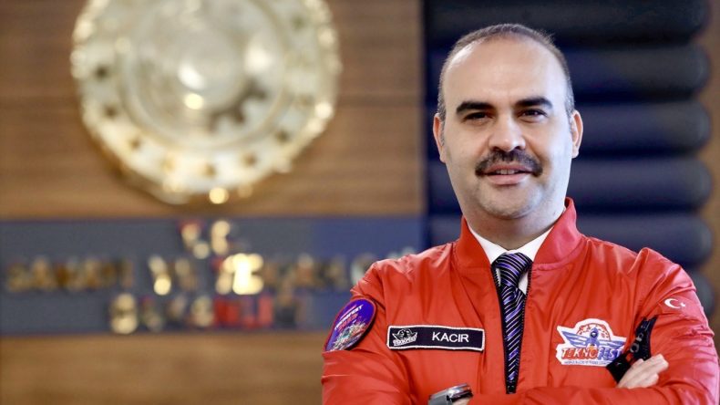 Bakan Kacır, TEKNOFEST İstanbul İçin Geri Sayımın Sona Erdiğini Duyurdu