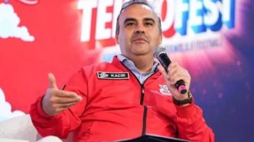 Bakan Kacır: T&uuml;rkiye'yi bağımsızlaştıracak yerli ve milli her girişimin yanındayız