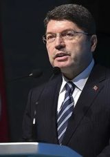Bakan Tun&ccedil; Hakkari&rsquo;de konuştu: Ter&ouml;rs&uuml;z T&uuml;rkiye s&uuml;recini sabote etmek isteyenlere fırsat vermeyeceğiz