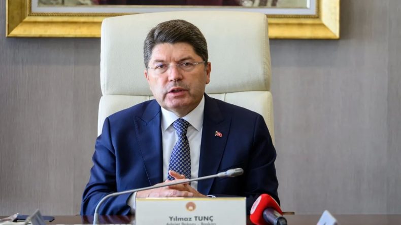 Bakan Tunç HSK'yı Topladı! Yargı Reformu Hedefleri Görüşüldü