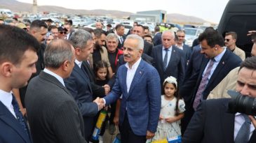 Bakan Uraloğlu, Bayburt-G&uuml;m&uuml;şhane Havalimanı Altyapısının Y&uuml;zde 50'sini Tamamladık