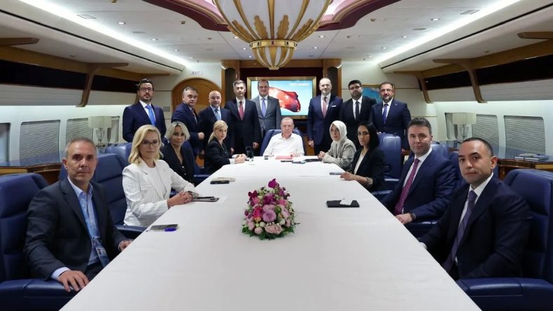 Başkan Erdoğan'dan YPG ve patronlarına sert uyarı! Karışıklık çıkartmak isteyenlere göz yummayız