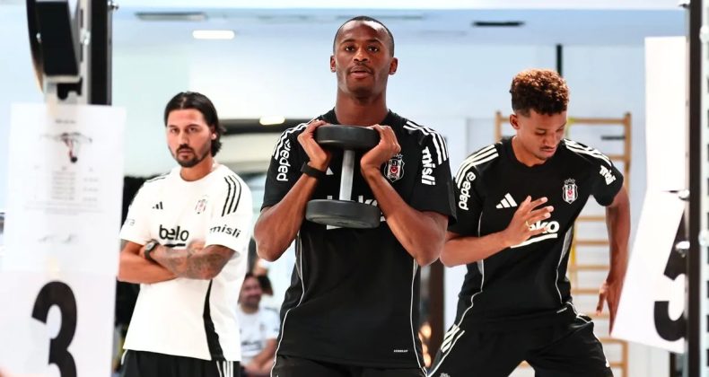 Beşiktaş'ta RAMS Başakşehir Maçı Hazırlıkları Devam Ediyor