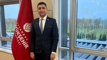 CHP'li Bayrampaşa Belediye Meclis &Uuml;yesi Murat Salman İstifa Etti