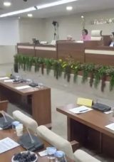 CHP'li Karabağlar Belediye Başkanı Helil İnay Kınay'a Soğuk Duş!