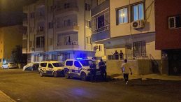 Cinnet Getiren Anne Minik Oğlunu Katletti