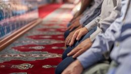 Cuma Namazı Hangi Saatte Kılınacak? 5 Eylül 2025 Diyanet'in İl İl Ezan Vakitleri