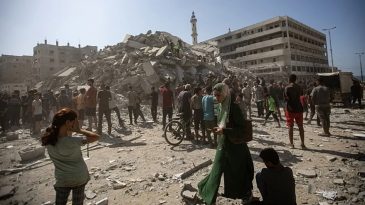 D&uuml;nyaca &Uuml;nl&uuml; Sanat&ccedil;ılardan Filistin İ&ccedil;in Ortak &Ccedil;ağrı