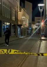 Eskişehir'de Kanlı Olay: "Yan Baktın" Diyerek Kuryeyi Bı&ccedil;akladılar!