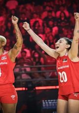 FİLENİN SULTANLARI YARI FİNALDE! T&uuml;rkiye Japonya voleybol ma&ccedil;ı ne zaman, saat ka&ccedil;ta? İşte, Filenin Sultanları ma&ccedil; takvimi!
