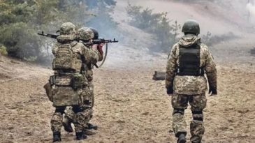 Fransa&rsquo;da Hastanelere Savaş Hazırlığı Talimatı Verildi