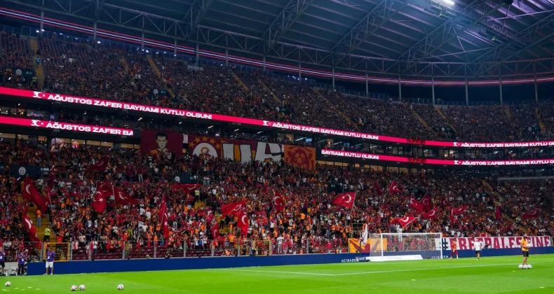 Galatasaray’dan zemin açıklaması!