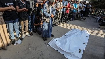 Gazze'de Kıtlık Sorunu Devam Ediyor: Son 24 Saatte 4 Filistinli Hayatını Kaybetti