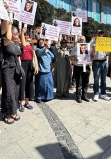 Gece Kul&uuml;b&uuml; Faciasında 29 Kişi Can Vermişti! Acılı Aileler Belediye &Ouml;n&uuml;nde Eylem Yaptı