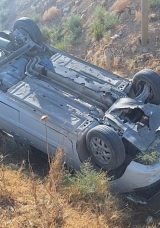 Hafif Ticari Ara&ccedil; Şarampole U&ccedil;tu: 7 Kişi Yaralandı!