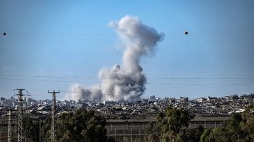 İsrail Gazze'ye Kara Saldırılarını B&uuml;y&uuml;t&uuml;yor!