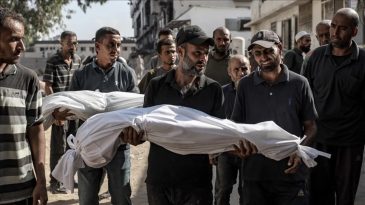 İsrail'in Gazze'ye Y&ouml;nelik Saldırılarında 49 Masum Sivil Hayatını Kaybetti