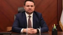 İstanbul Cumhuriyet Başsavcısı Akın Gürlek'in evinin önünde gözaltına alınan 2 kişi adliyeye sevk edildi