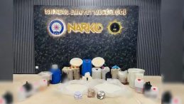 İstanbul’da 4 ilçeye eş zamanlı uyuşturucu operasyonu: 417,5 kg uyuşturucu madde ele geçirildi