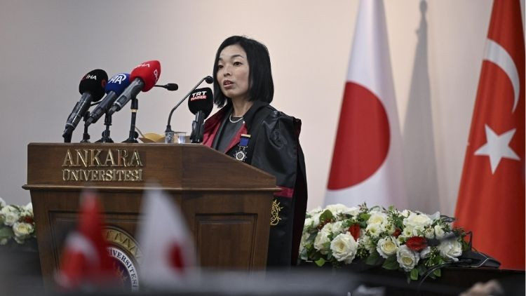 Japonya Prensesi Mikasa'ya 'Fahri Doktora' Takdim Edildi