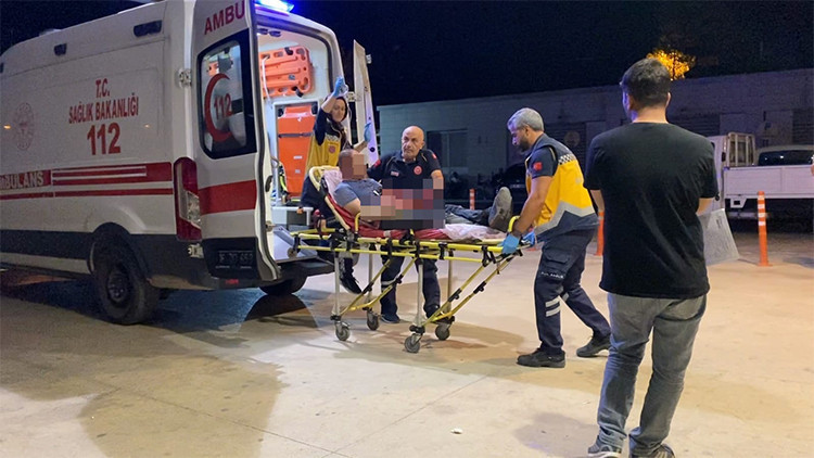 Kadınlara Taciz İddiasıyla Dövülen ve Bıçaklanan Şahsın 3 Şüphelisi Gözaltında