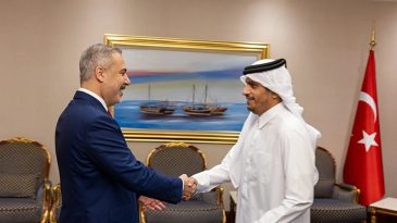 Katar Başbakanı Al Sani ile Bakan Fidan G&ouml;r&uuml;şme Ger&ccedil;ekleştirdi