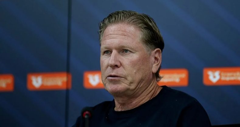 Kayserispor Teknik Direktörü Markus Gisdol'dan Gökhan Sazdağı sözleri!