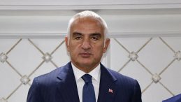Kültür ve Turizm Bakanı Ersoy: "Turizmin Yol Arkadaşı Kültürdür"