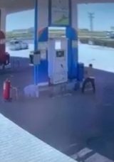Mardin'de Akaryakıt İstasyonunda Silahlı Kavga: 1'i Ağır 4 Yaralı