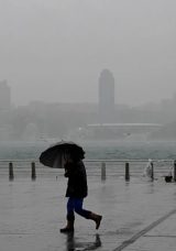 Meteoroloji, İstanbul İ&ccedil;in Sağanak Yağış Tarih Verdi!