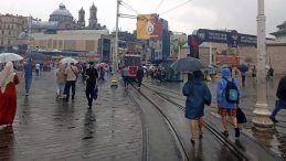 Meteoroloji'den Uyarı: Kuvvetli Sağanak Yağışlar Geliyor! İstanbullular O Tarihe Dikkat