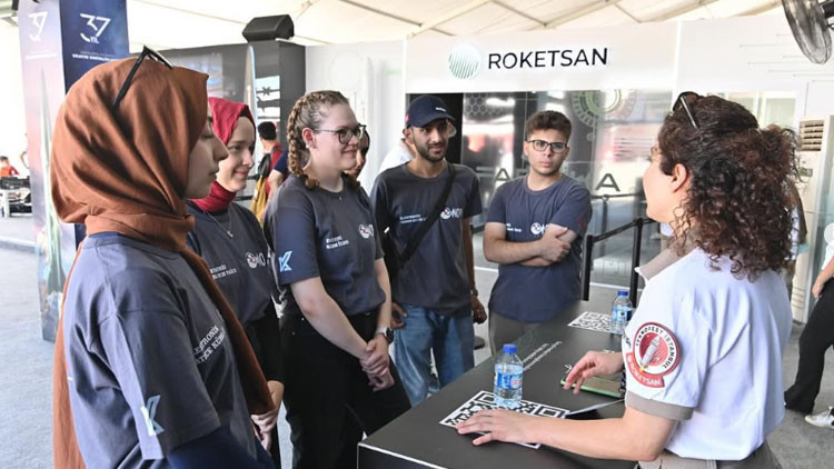 Roketsan, TEKNOFEST'te milyonlarla buluşuyor