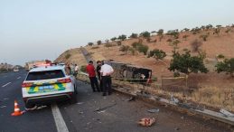 Şanlıurfa'da feci kaza: Yolcu otobüsü devrildi: 40 yaralı!