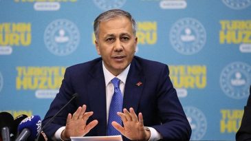 Son Dakika: Bakan Yerlikaya Duyurdu! Siber Su&ccedil;larla M&uuml;cadele Operasyonlarında 34 Ş&uuml;pheli Yakalandı