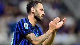Son dakika Galatasaray transfer haberleri: Galatasaray’dan kritik Hakan Çalhanoğlu kararı!