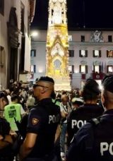 Son Dakika: İtalya'daki Asırlık Festivale Barış Boyun Engeli! G&ouml;zaltına Alındılar…
